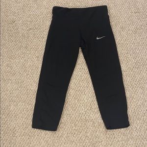Nike women’s black Dri-fit Capri tights, size M